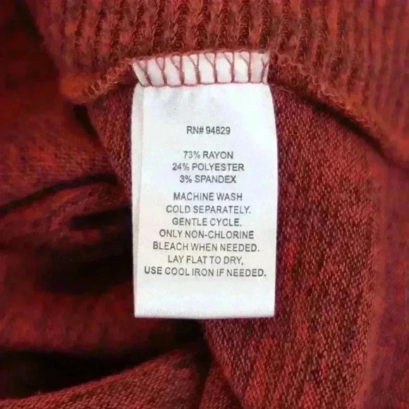 Derek Heart Red Black Heather Curved Hem V Neck Long Sleeve Sweater Size Large - Picture 8 of 8